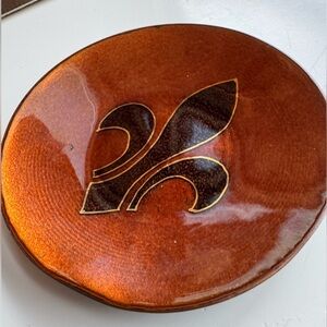 Mid-century signed copper enameled ring dish with Fleur-de-Lis Design.